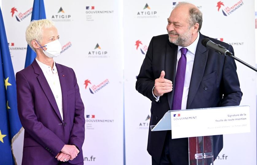 Association Wallbreaker